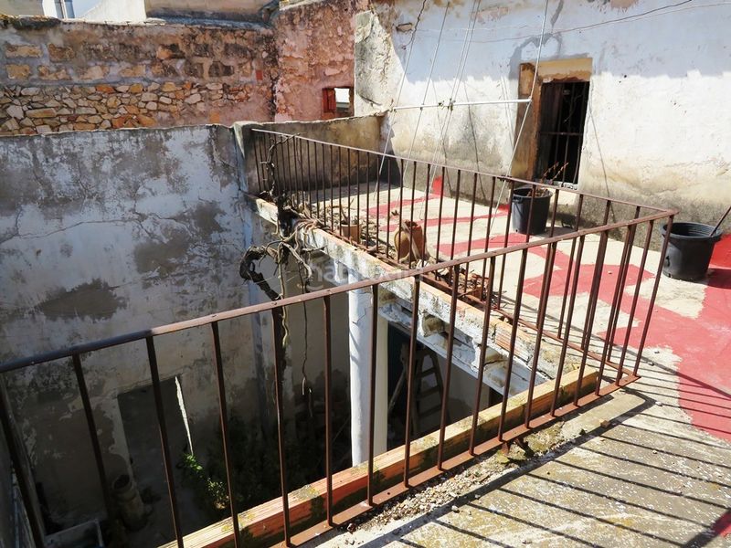 Foto f81767d5-443a-46ba-9a68-48ca812d690a. Casa amb aparcament a Verger (el)