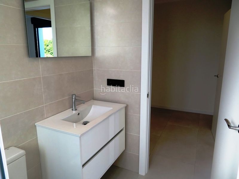 Foto da50b9ba-8a8b-4e3e-88bd-8bbe4283120b. Xalet amb calefacció aparcament piscina a Poblets (els)