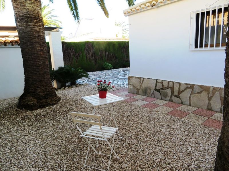 Foto 5ad501f6-394a-4159-a553-440fce83b25a. Chalet villa a 100 m de mar en Poblets (els)