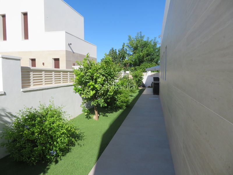 Foto c7326c8b-da98-4215-810e-98afe14e5af2. Xalet amb aparcament piscina a Verger (el)