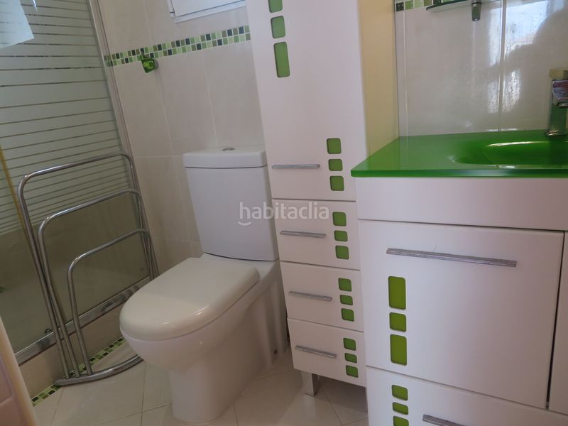 Foto 4b1f7cf8-b742-423b-9102-1e15b6098378. Chalet avec cheminée parking piscine dans Poblets (els)