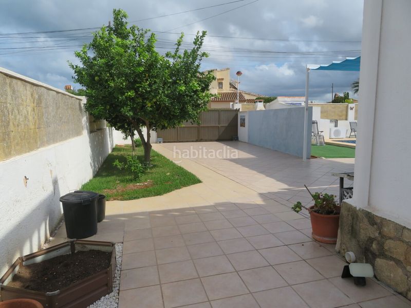 Foto 545ee89e-5a8f-4f3e-a3b6-e2b1ac722526. Chalet avec cheminée parking piscine dans Poblets (els)