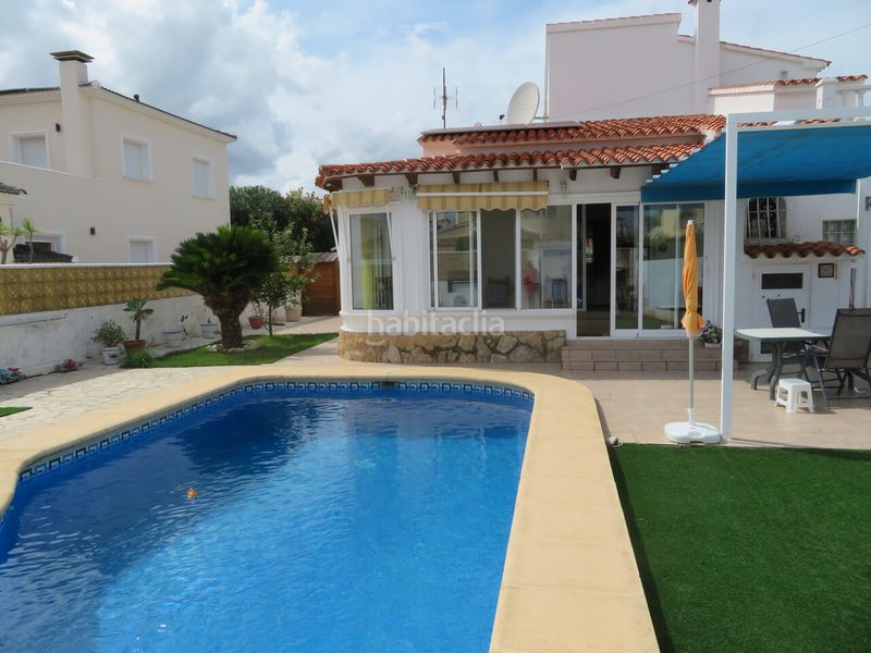 Foto 63c907b7-e5e4-4ece-ba32-389821f8d1e5. Chalet avec cheminée parking piscine dans Poblets (els)