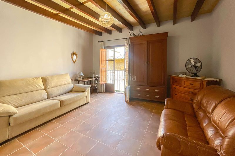 Foto 13e17db2-ea49-4f66-82ec-6059a647ef2e. Casa adossada a Petra