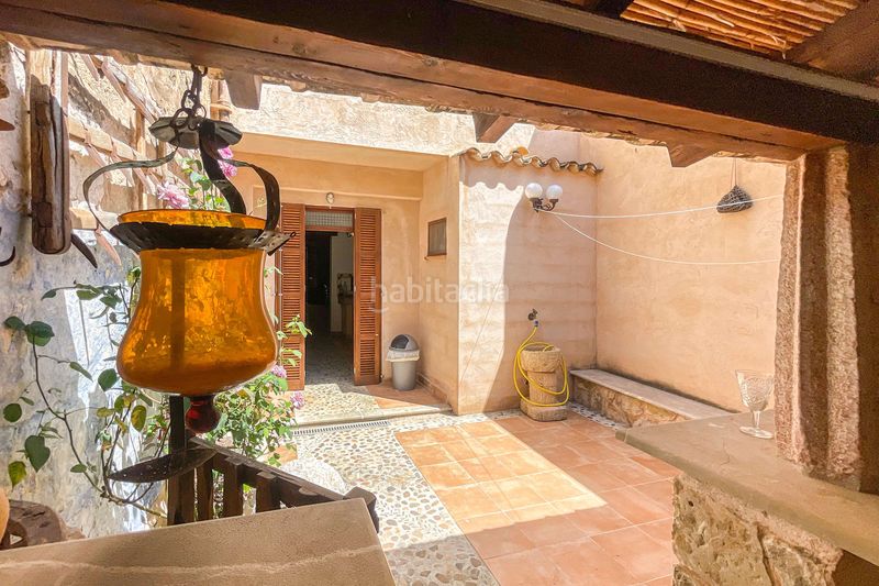 Foto c36a32b6-dca6-42cb-a49c-7059943d3c42. Casa adossada a Petra