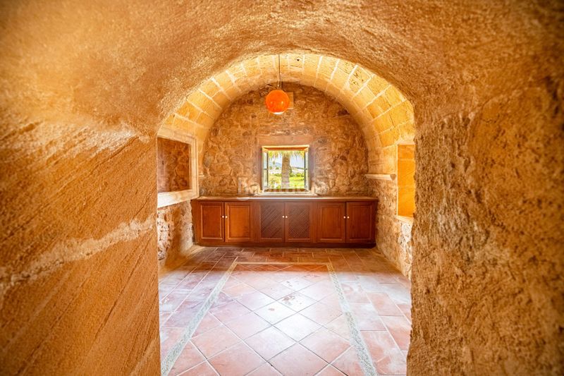 Foto 0b126796-8ff5-4c4a-840a-6217445c285a. Casa amb aparcament a Sant Llorenç des Cardassar