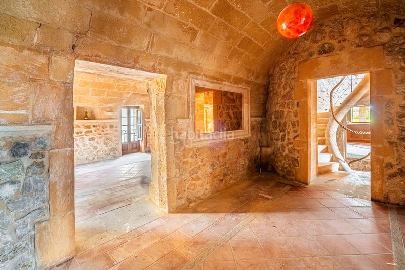 Foto a13e1857-4017-422b-a315-3eb4c31942f0. Casa amb aparcament a Sant Llorenç des Cardassar