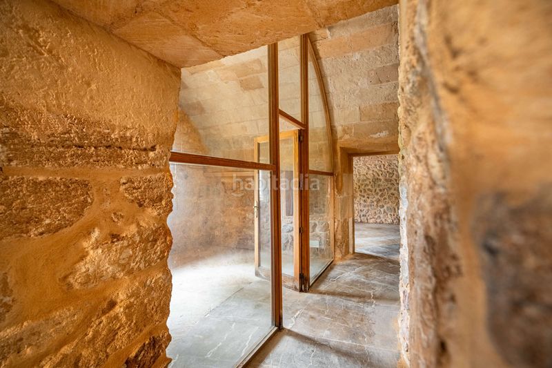Foto a6e1a870-bdd9-423a-9d9b-d3692090f8bd. Casa amb aparcament a Sant Llorenç des Cardassar