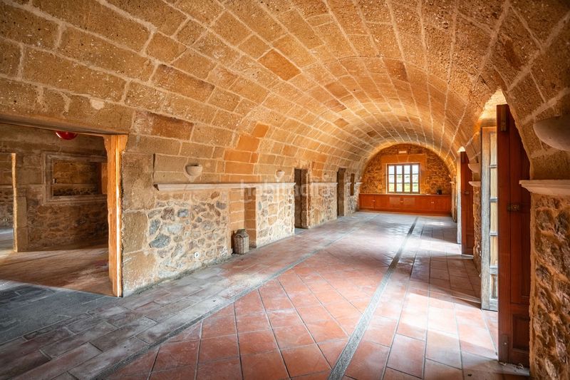 Foto e55b7b62-ad3d-4237-bcfa-b34f59e99c00. Casa amb aparcament a Sant Llorenç des Cardassar