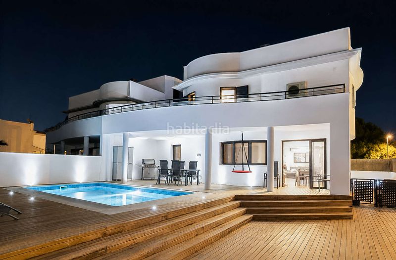 Foto c2e4c575-1654-4c8c-b77b-f2248676b791. Casa aparellada a Can Pastilla Palma de Mallorca