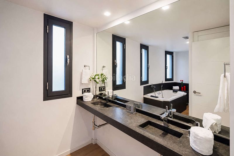 Foto e2f61309-3d72-4313-af23-0aa69244a080. Casa aparellada a Can Pastilla Palma de Mallorca