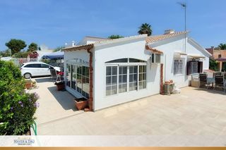 Haus in Port d´Alcúdia-Platja dÁlcúdia. Idílica casita en la mejor ubicación del puerto de alcúdia  cerc