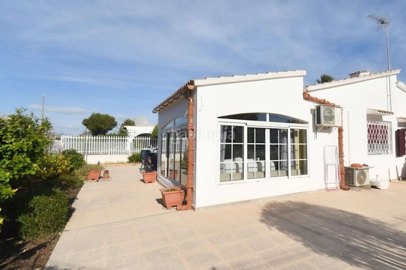 Foto 628d9289-6e7e-4d5c-bebb-09f65bddf02a. Casa amb aparcament a port d´Alcúdia-platja dálcúdia Alcúdia
