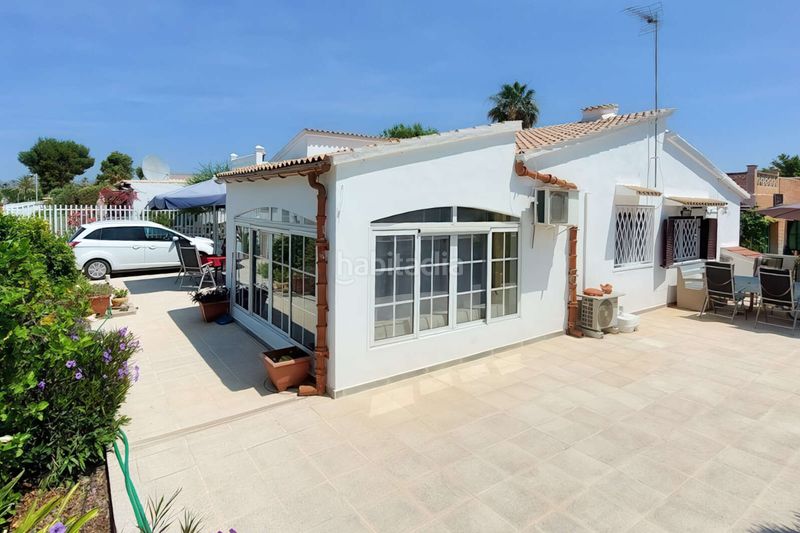 Foto 8a1782bb-3e9e-496e-8993-6586ca6d03a2. Casa amb aparcament a port d´Alcúdia-platja dálcúdia Alcúdia