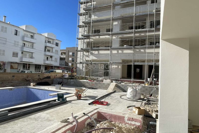 Foto 4922e74c-f945-47f4-9c9b-2cb73e7c6350. Àtic amb aparcament a Cala Ratjada Capdepera