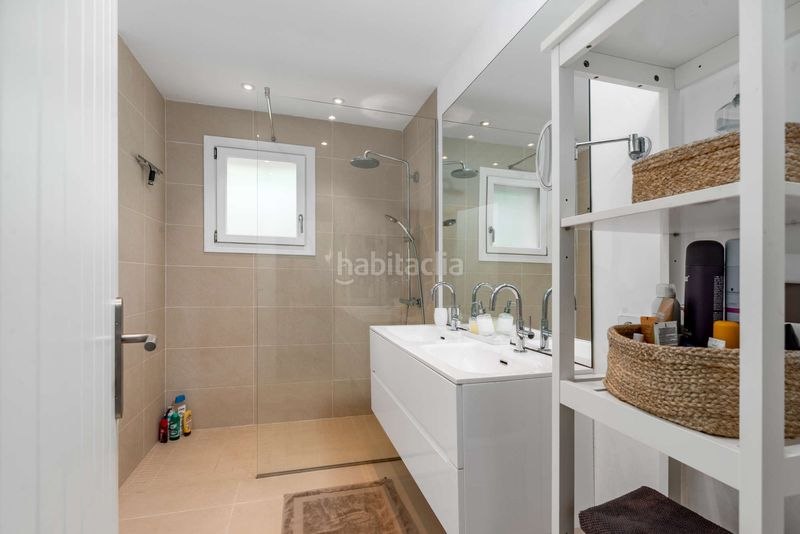 Foto f11dd0fb-0b6c-4984-a6fa-24b6b4c3a884. Casa amb aparcament a Font de Sa Cala Capdepera