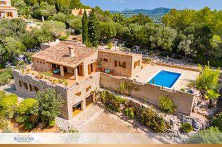 Bauernhof  Ds  ss pol 12 parc.71. Son servera finca de piedra única en una ubicación privilegiada