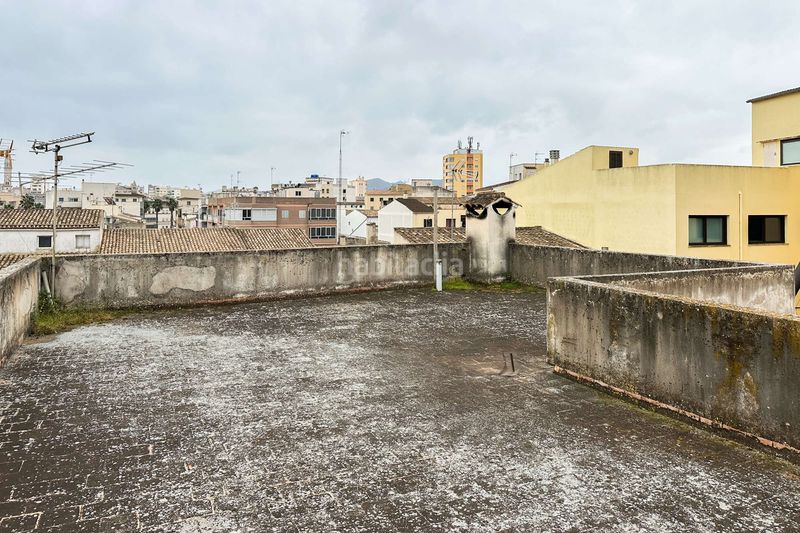 Foto 8a6cddfc-e595-4a5d-85b9-da64db7806f4. Edifici a Manacor centre Manacor
