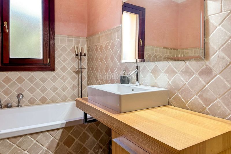Foto ce4dbcdb-9021-4923-bbde-a1c24c72d83c. Masia a Capdepera poble Capdepera