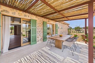 Bauernhof in Capdepera Poble. Capdepera el lujo redefinido  exclusiva finca de nueva construcc