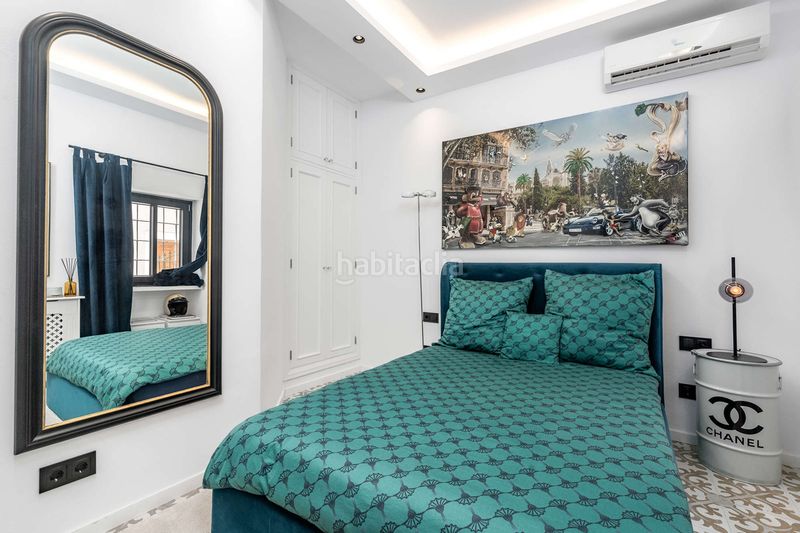 Foto e6d6d532-1327-41ab-9d70-c493de639b73. Casa adossada amb aparcament a El Terreno Palma de Mallorca