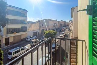 Maison à Muro. Diamante en muro casa de pueblo con mucho potencial para moderni