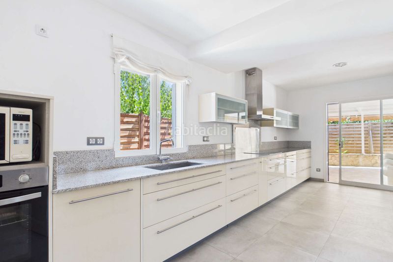 Foto 89a908dd-3435-4c66-9a52-ab27b0918044. Casa amb calefacció aparcament a Peguera Calvià