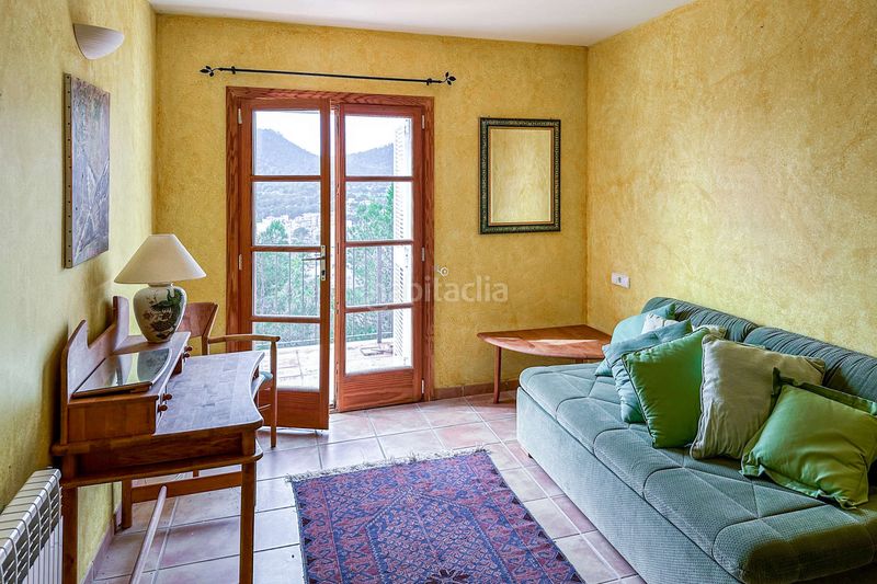 Foto ef2829e8-ebee-49a2-94b7-1c5f65d9a866. Casa amb aparcament a Font de Sa Cala Capdepera