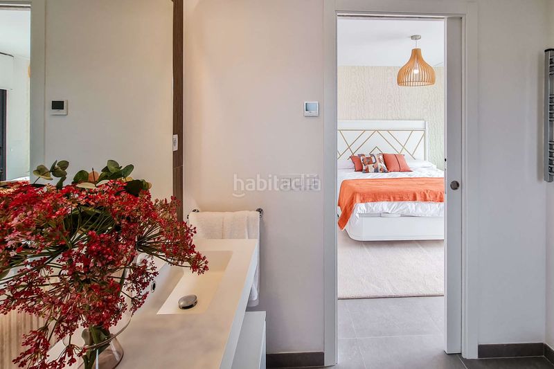 Foto d1becad0-9f87-4e7f-a658-0948ae1132bb. Casa amb aparcament a Cala Ratjada Capdepera
