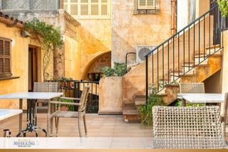 Local Comercial a Capdepera Poble. Capdepera encantador restaurante con 2 pisos y vistas al castill