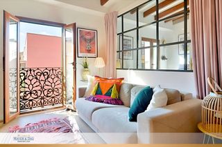 Apartment in El Sindicat. Palma casco antiguo elegante piso en una zona tranquila y solici