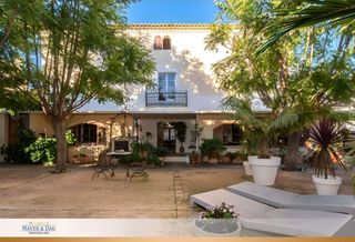 Casa a Son Sardina. Palma finca histórica con casa de invitados, reformada con ampli