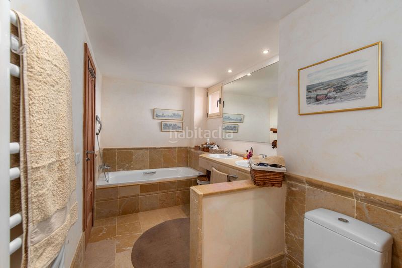 Foto 0b0d33a2-fa7d-46d8-8cc9-39ef21c796f5. Àtic amb aparcament a Santa Ponça Calvià