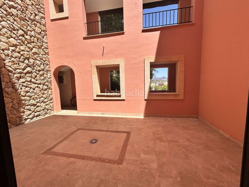 Foto f6b045cf-b00b-4e38-83c5-08462fc3c864. Rent flat with parking in Santa Ponça Calvià