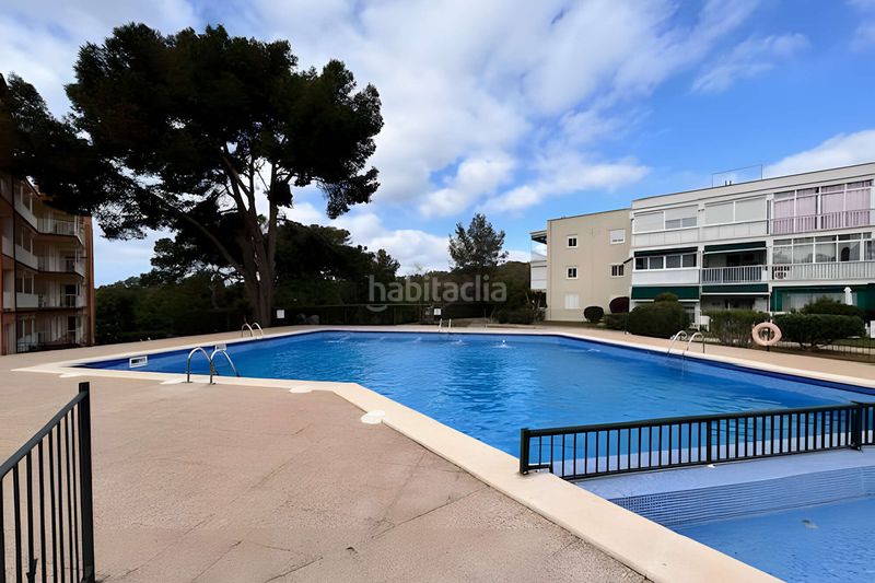 Foto e48d9b18-7c62-43db-a198-d8976b63a8f5. Planta baixa amb calefacció aparcament a Santa Ponça Calvià