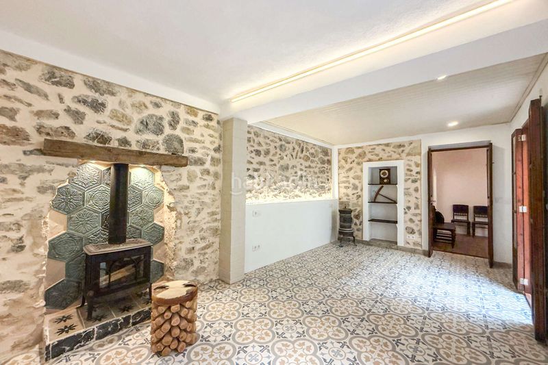 Foto 75ef3700-7b69-49c8-aea3-e05bfe953454. Casa amb calefacció a Artà poble Artà