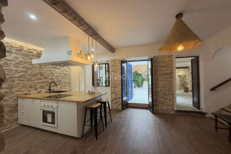 Foto a4e17165-aeae-4191-a964-76d33b50ad23. Casa amb calefacció a Artà poble Artà