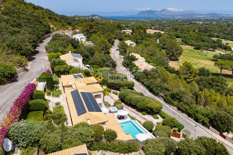Foto c139194c-cf39-4c24-a647-8027dfa17a3b. Masia a Pollença poble Pollença