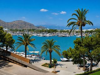 Pis a Ciutat d´Alcúdia. Piso acogedor y muy luminoso con vistas al puerto ideal como res