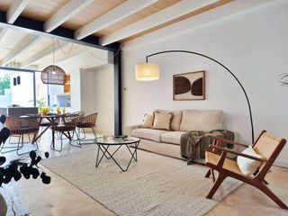 House in Maria de la Salut. Casa de pueblo reformada con estilo en maria de la salud  proper