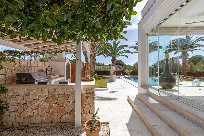 Foto a0abd00c-5fbc-4b02-80c2-6631ef5808c7. Casa amb aparcament a Portopetro Santanyí