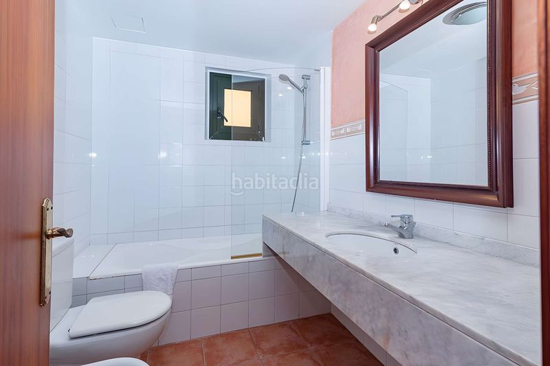 Foto 0e2b80c0-5403-4cd6-a94d-b01b281f5e74. Casa adossada a Cala Sant Vicenç Pollença