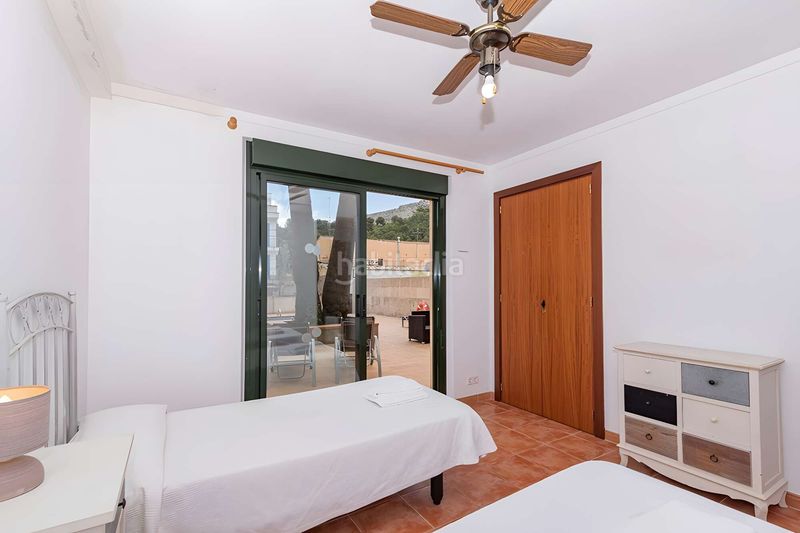 Foto bceebc31-83f9-4916-b12e-9ccfdac10393. Casa adossada a Cala Sant Vicenç Pollença