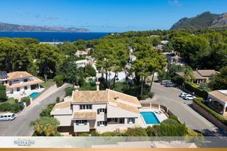 Casa a Port d´Alcúdia-Platja dÁlcúdia. Bonaire living  chalet exclusivo entre el mar, la naturaleza y a