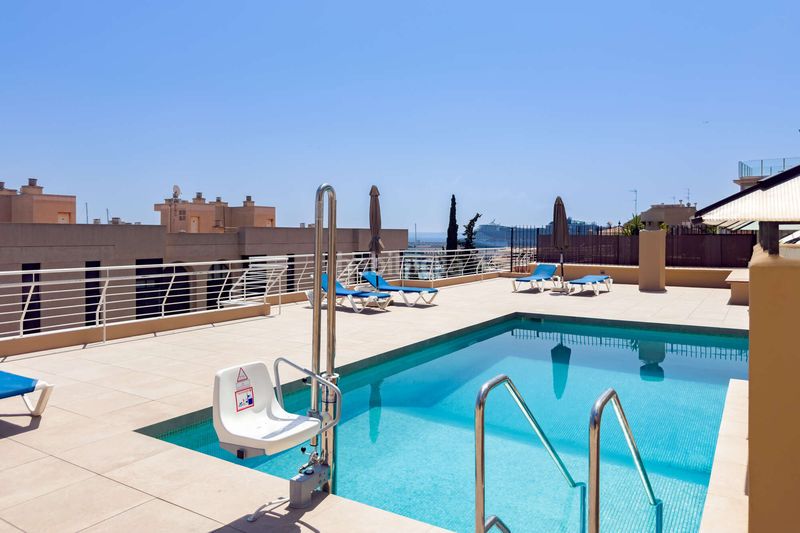 Foto eb2eee5b-f231-47b1-ba74-af9e5df293c2. Flat with parking in Cort Palma de Mallorca