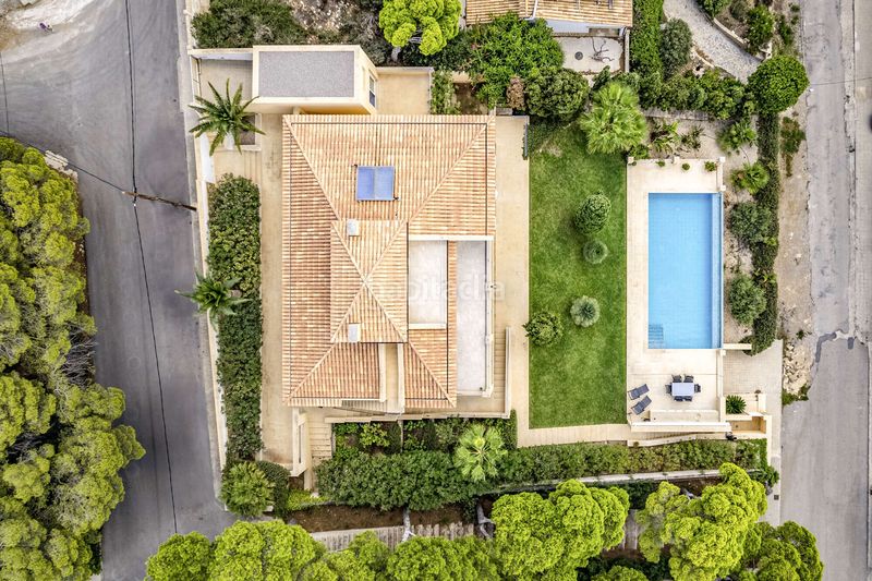 Foto 33fda3d1-ae05-4323-bc08-2d7e163dad9c. Casa amb aparcament a Cala Ratjada Capdepera
