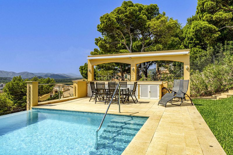 Foto ad89aafd-b28c-43dc-b934-503862ef3c60. Casa amb aparcament a Cala Ratjada Capdepera