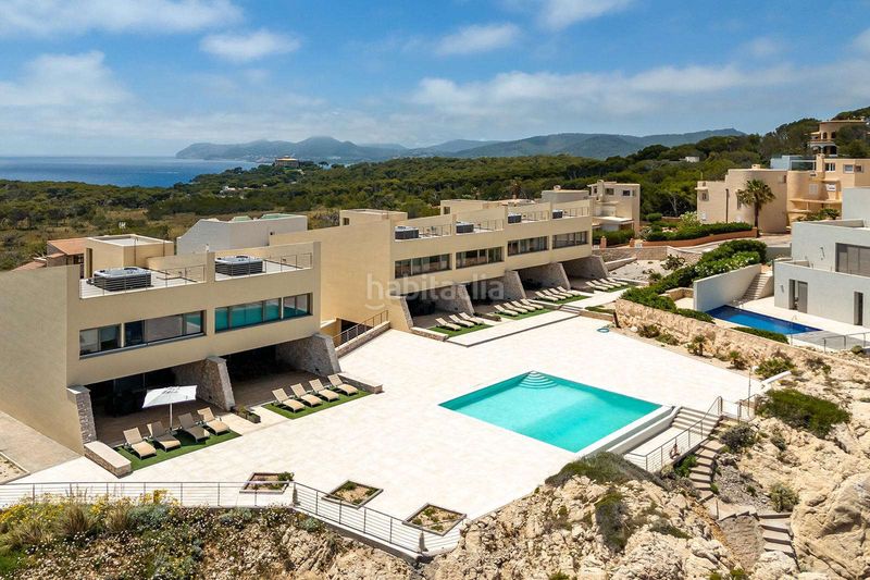 Foto 43e798e5-7c86-443d-8482-74a8777b60d2. Casa adossada amb aparcament a Cala Ratjada Capdepera