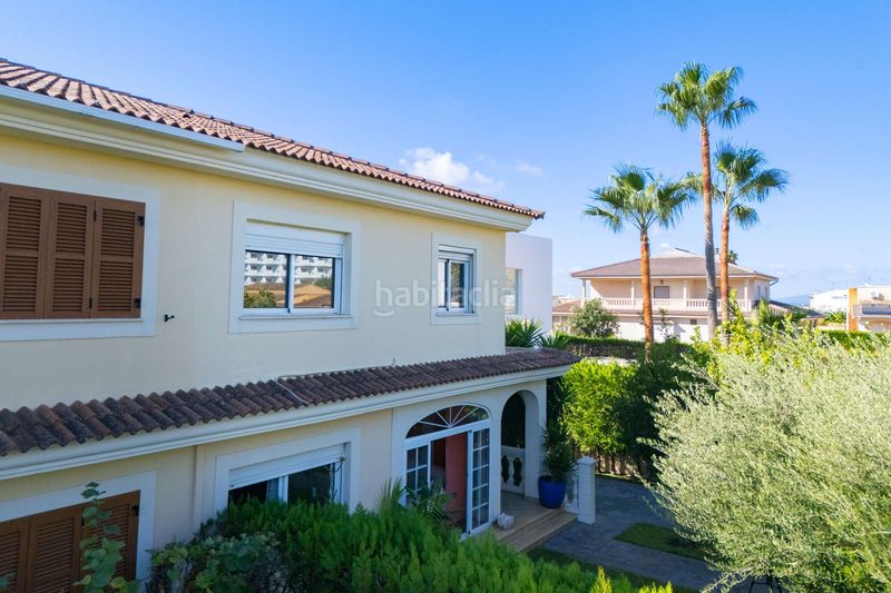 Foto cf45e64e-9136-4c12-b1e0-c904e040411c. Casa aparellada amb calefacció a Muro