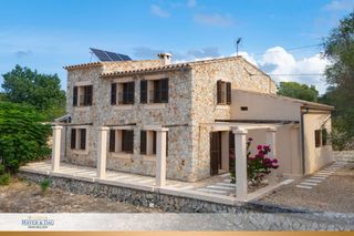 Bauernhof in Sineu. La cara más tranquila de mallorca auténtica finca con casa de in